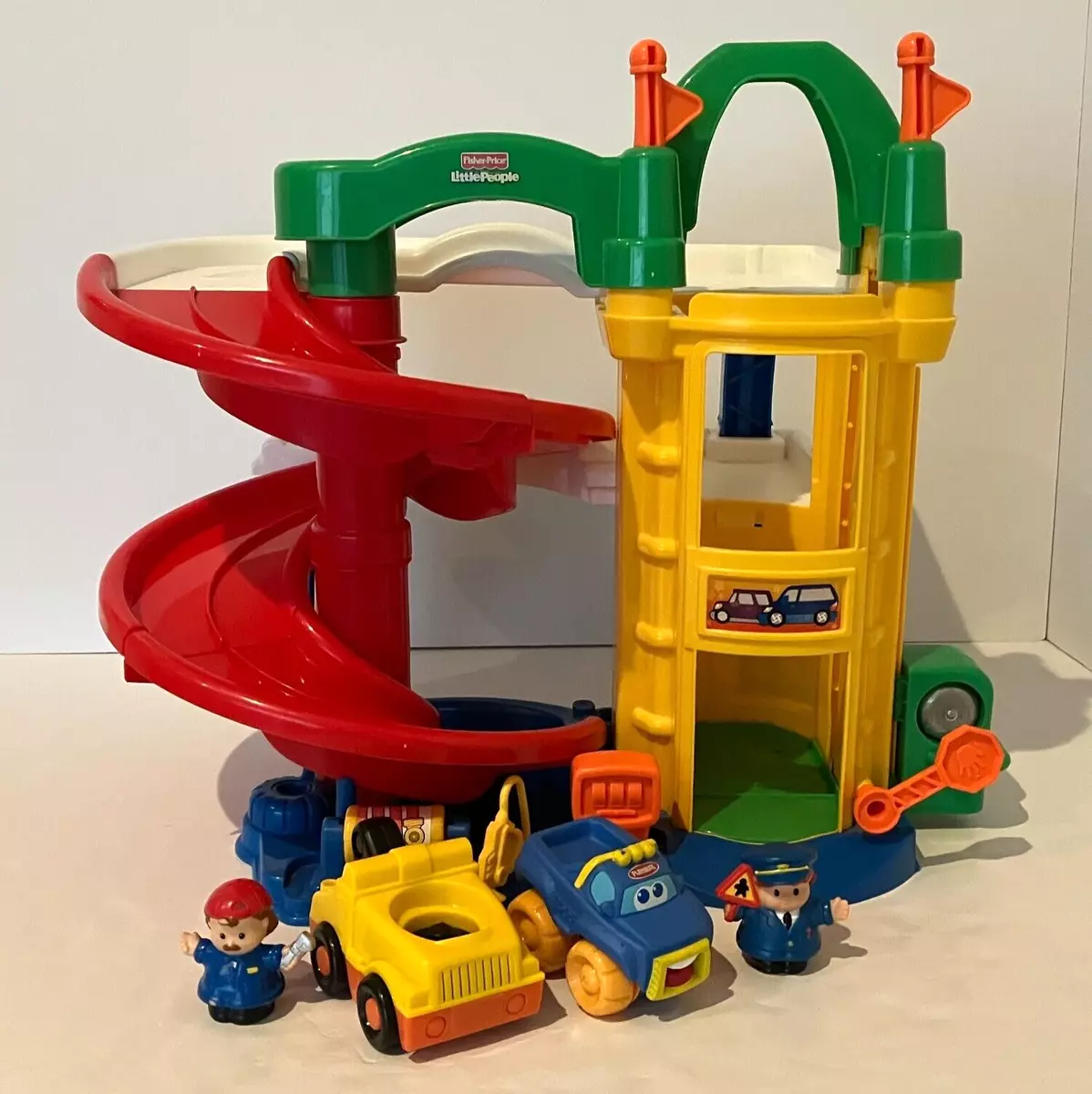 Fisher-Price Little People Toddler Playset with Figures & Toy Car, Light-up  Learning Garage