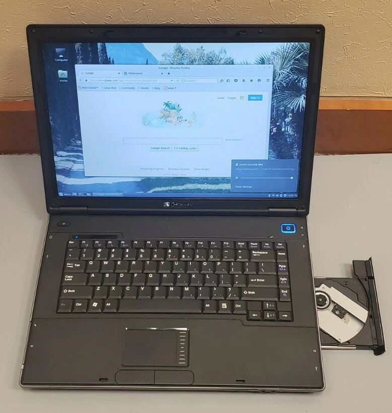 GATEWAY E-475M 15.6" Intel Core 2 Duo T5470 2GB RAM 120GB HDD WIFI  LINUX  - Image 3 of 4