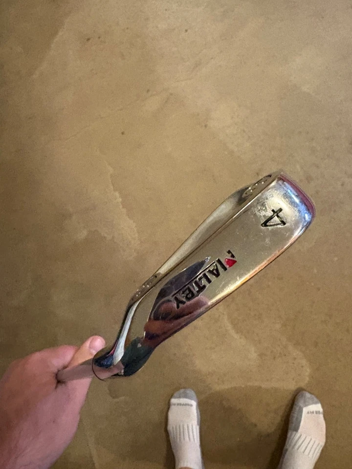 Maltby KE4 Kinetic Energy 4-hierro UST IROD varilla de grafito - Reg Flex diestro excelente Foto 3 de 4