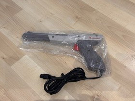 *RARE* Nintendo NES Deluxe Set Console + ROB the Robot - Boxed Complete PAL UKV