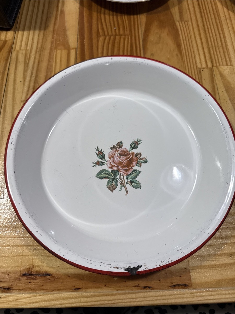 Vintage Enamelware Enamelware Pie Pan Vintage Enamelware Pie Pan