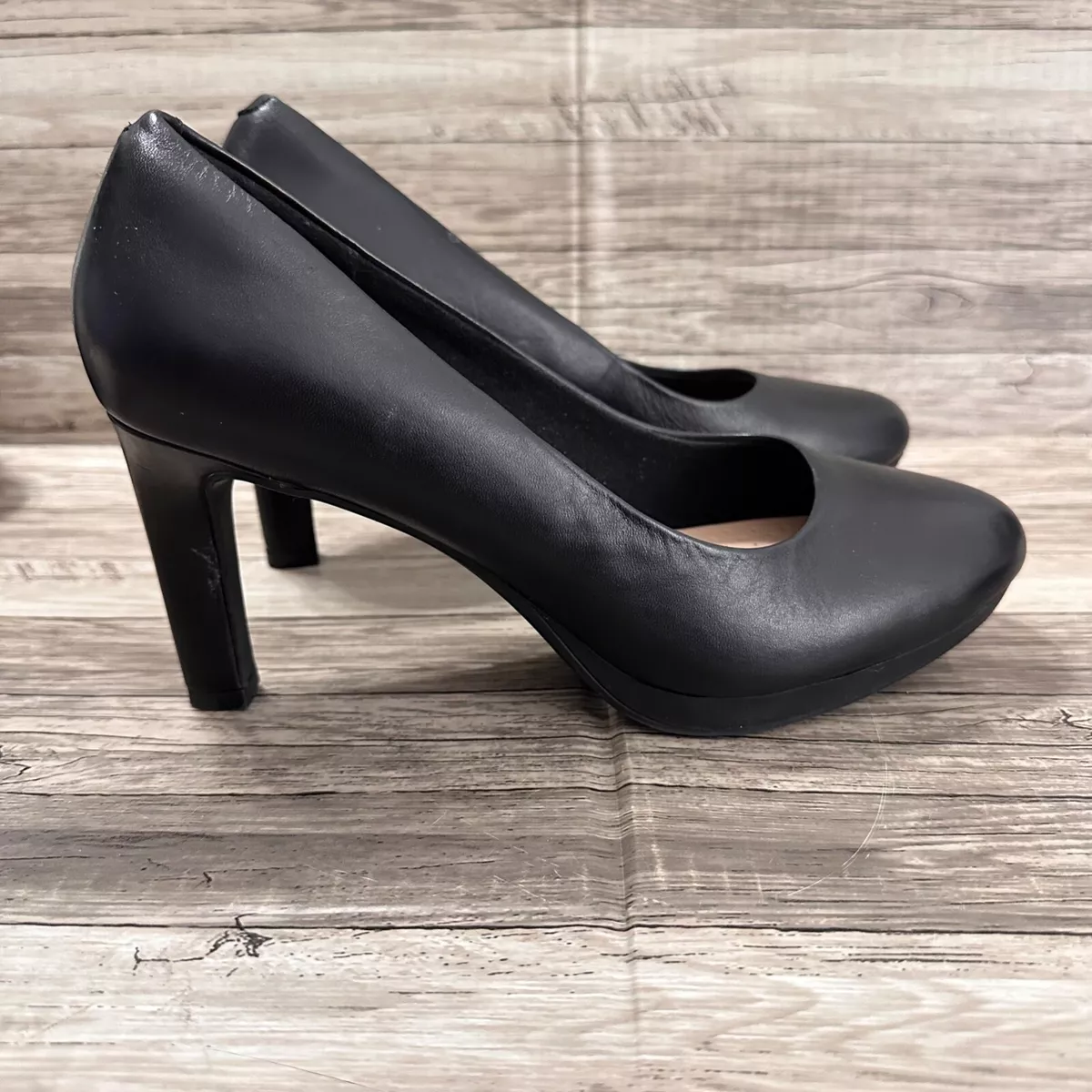 Buy Clarks Women Black Solid Leather Pumps - Heels for Women 1799407 |  Myntra