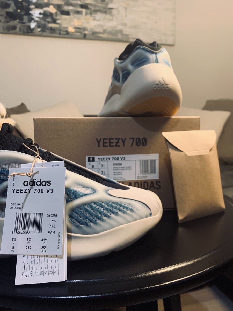 yeezy 700 v3 kyanite prix