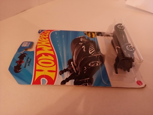 HOT WHEELS BATMAN & ROBIN BATMOBILE 2024 BATMAN SERIES (NEXT DAY SHIPPING) - Picture 3 of 5