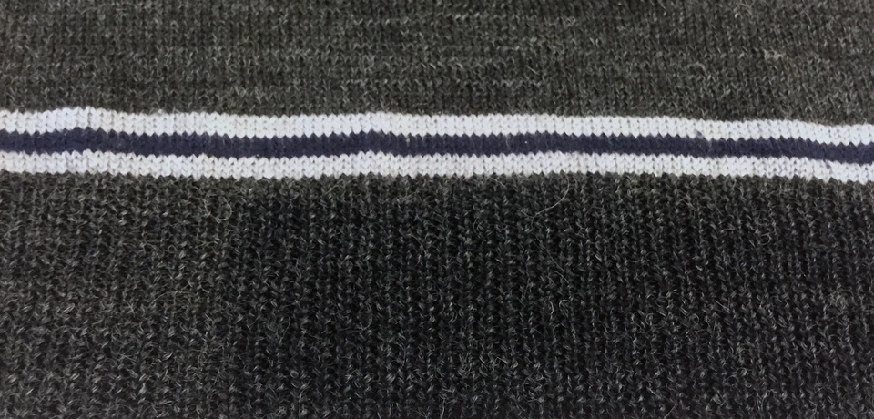  NUEVO CHALECO SUÉTER ESCOLAR HARRY POTTER RAVENCLAW AZUL PLATA Gran Idea de Regalo Foto 3 de 4