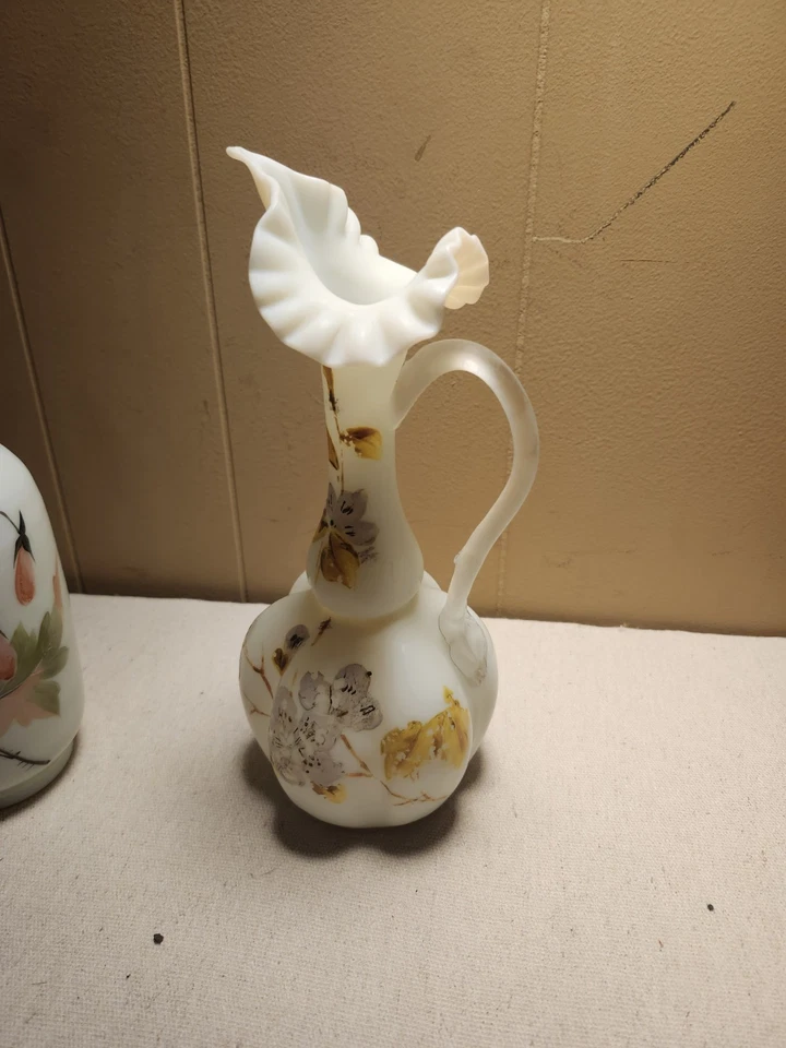 3 Vintage Uranium Are Glass Pieces - Image 3 of 4