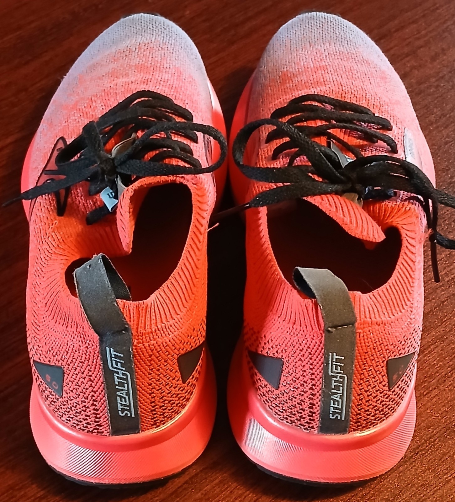 Brooks Levitate 5 Stealthfit Sneakers Women 8 Hot Pink/Blue Performance Shoes thumbnail 4