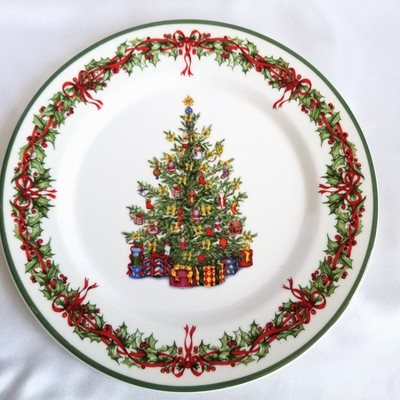 Christopher Radko Holiday Celebrations Dinner Plate Traditions 11'' Set of 4