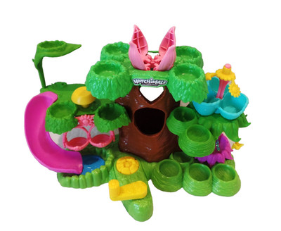 HATCHIMALS Colleggtibles The Hatchery Nursery Jungle Tree House Playset