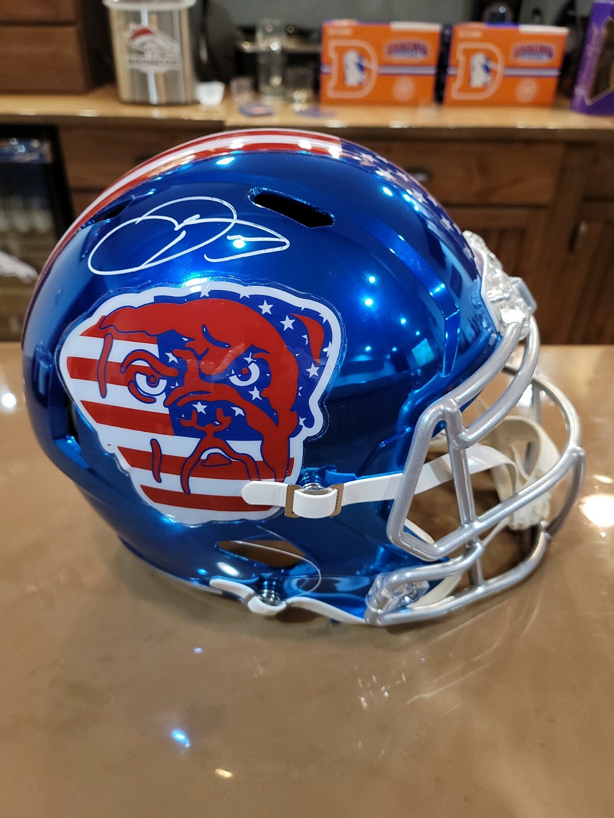 obj signed helmet
