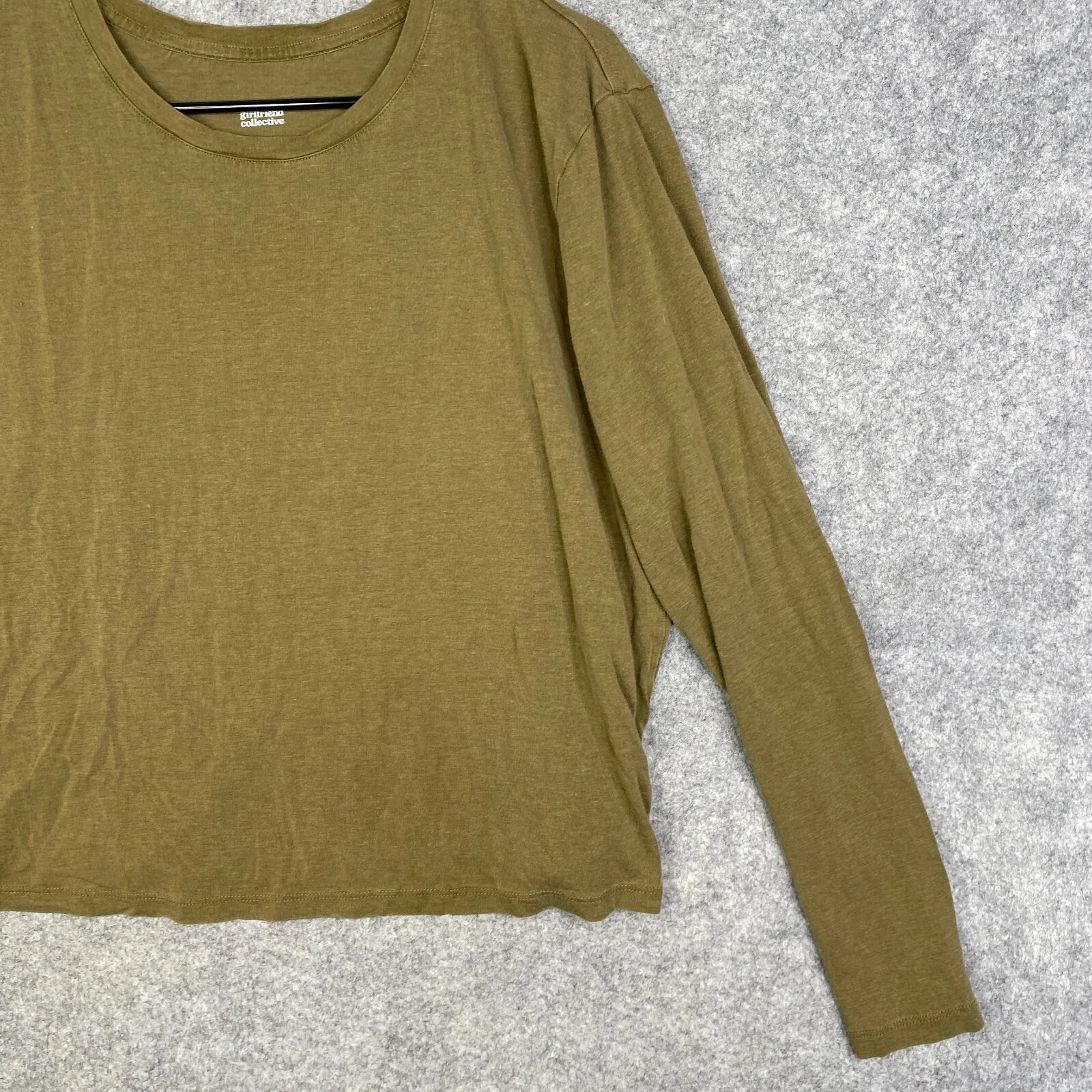 girlfriend-collective reset cropped long sleeve shirt