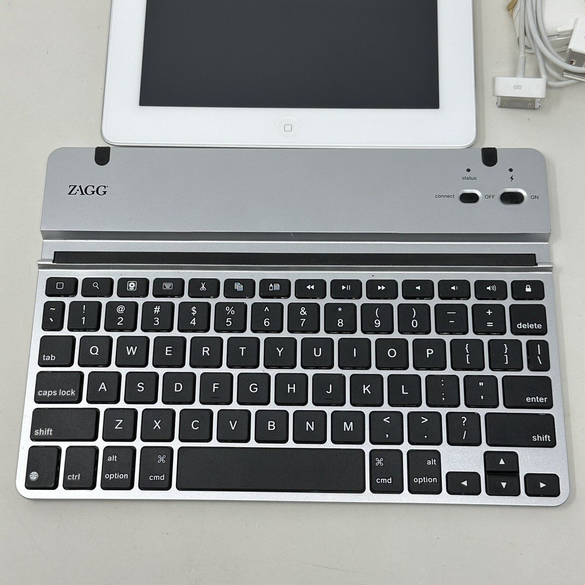 iPad本体 Ntn Apple iPad 3rd Gen 64gb Black Cellular At&t Md368ll/a for sale