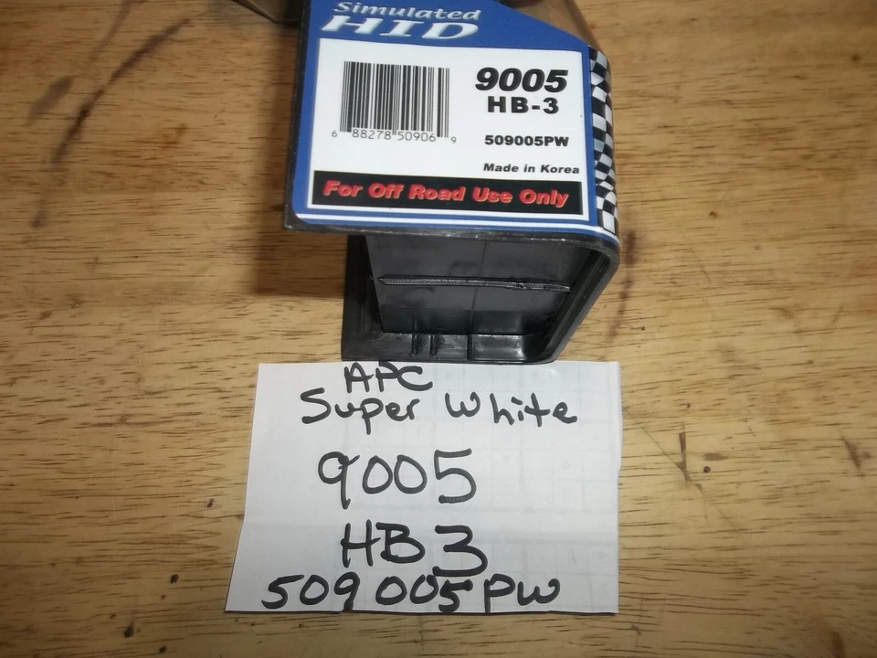 Супербелая лампа фары APC 100 Вт 9005 HB-3 pr. НОВЫЙ!! БЕСПЛАТНАЯ ДОСТАВКА! - Изображение 2 из 2