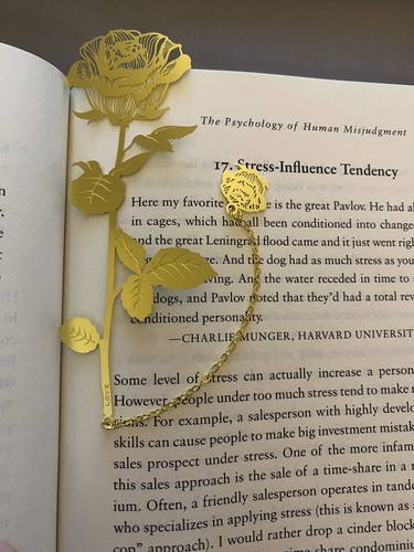 Rose Bookmark Gold Valentine's Day Gift Birthday Book Slip Metal Flower Marker - Picture 3 of 6