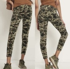 Anthropologie Pilcro High Rise Corduroy Camo Pants, Size 26 Petite
