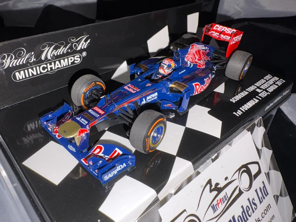 1:43 Minichamps 417149933 Max Verstappen Toro Rosso STR7 1st Test Adria 2014 - Image 2 of 4