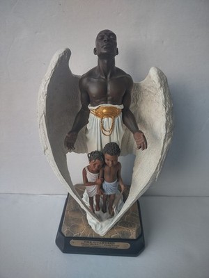 THOMAS BLACKSHEAR Ebony Visions 10.5'' THE GUARDIAN Angel Limited Edition Figure