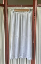 Warners White Long Half Slip Lace Trim Perfect Measure Vintage 24 Waist