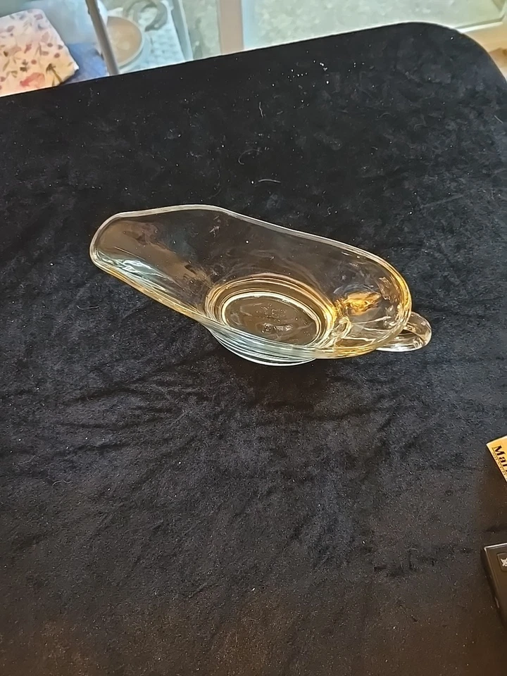 ANCHOR HOCKING Gravey Boat "Presence" Collection CLEAR GLASS #1028 USA 10 OZ Vtg - Image 2 of 4