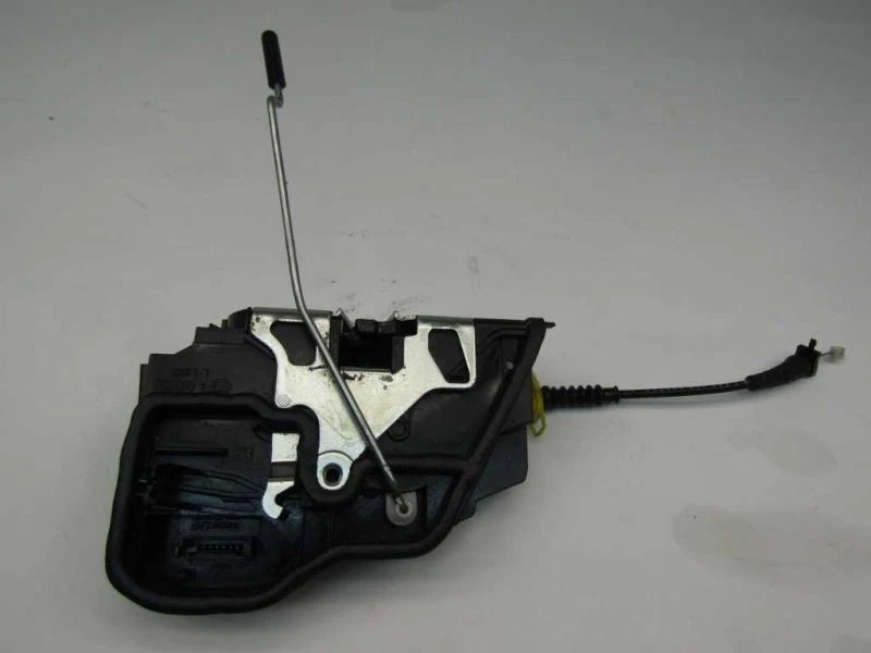 BMW 528i 2008 2010 lado del conductor izquierdo puerta delantera bloqueo eléctrico pestillo actuador OEM Foto 4 de 4