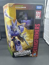 Transformers War for Cybertron  Kingdom - Cyclonus - Voyager Class NEW MISB