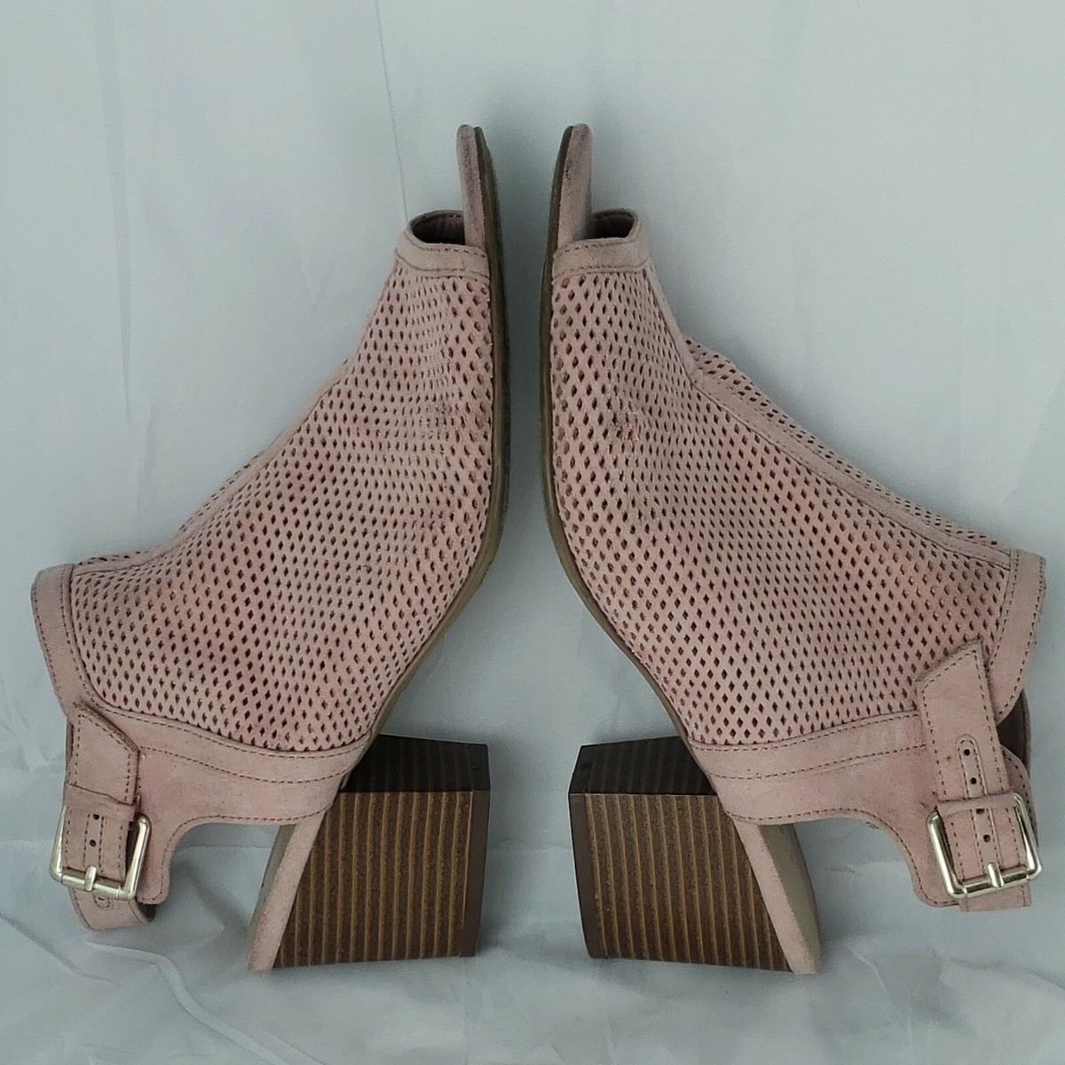 UNISA Slingback Heels Womens 9M pink suede Open Toe Block Heel