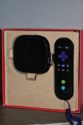 Roku 3 Digital Media Streamer Model 4200R Remote Headphones , PRE-OWNED .