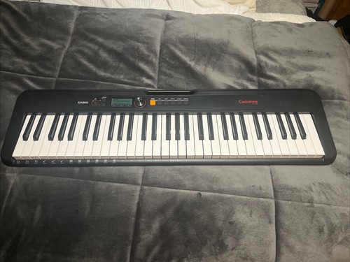 Casio Casiotone CT-S195 61 Key Synthesizer Keyboard With Power Cord *MINT* Read