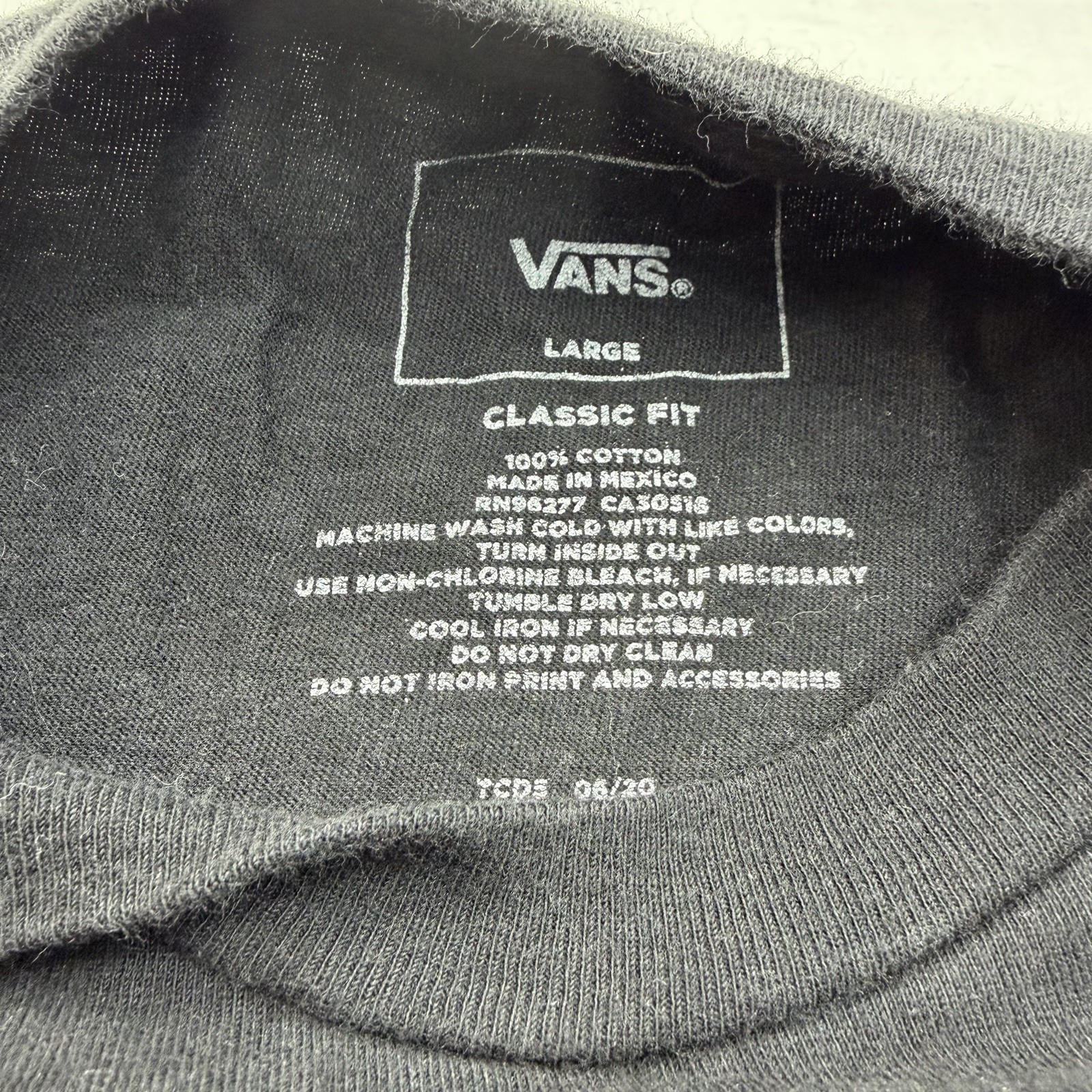 VANS Off The Wall Skeleton Guitar Graphic TShirt Black Classic Fit L 100percent Cotton image 4