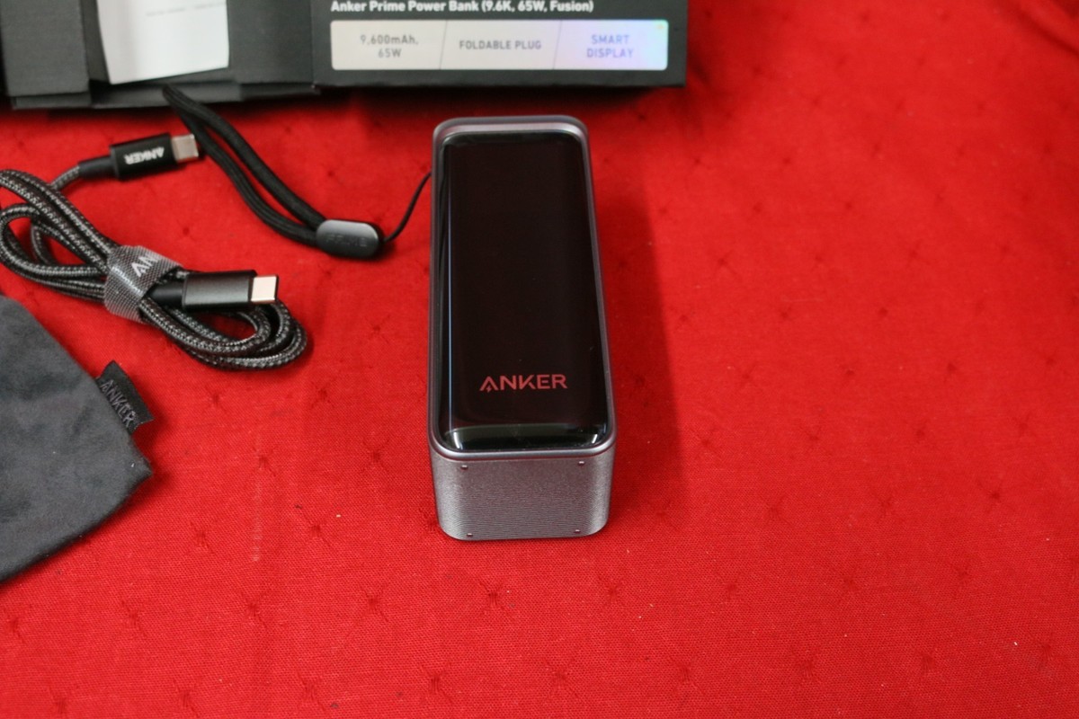 Anker Prime Ultra-Fast Charging Foldable Plug 9600 mAh Smart