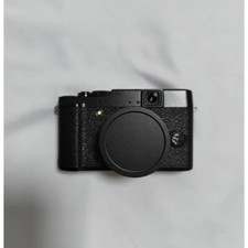 90 New FUJIFILM X10 12MP Digital Camera with SD card charger battery tested