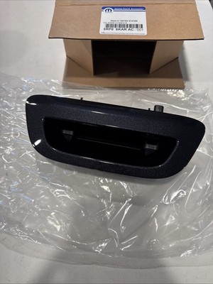 New Mopar 5RP06KARAC 2020-2022 Chrysler Pacifica Voyager Rear Liftgate Handle