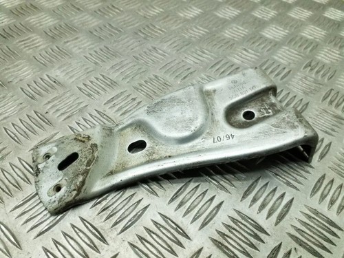 VW PASSAT Variant B6 3C5 Kotflügelhalter vorne links 3C0821141 Petrol 34735067