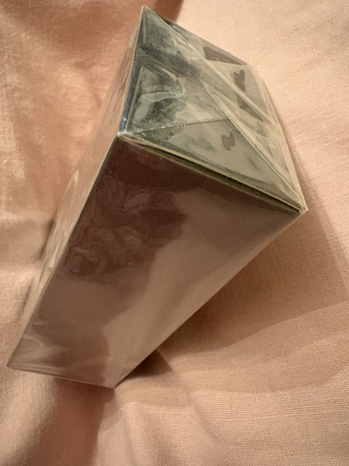 Must Pour Homme De Cartier Apres Loción calmante para después del afeitado - 3,3 fl. oz Foto 3 de 4