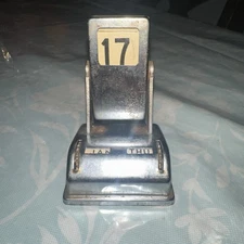 Vintage Perpetual Flip Desk Calendar Month Day Date Chrome Art Deco MCM Japan