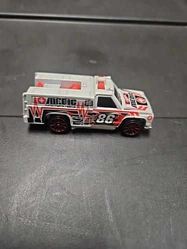 Vintage HOTWHEELS Diecast Medic 86 RURAL METRO RESCUE PARAMEDIC FIRETRUCK (1974)