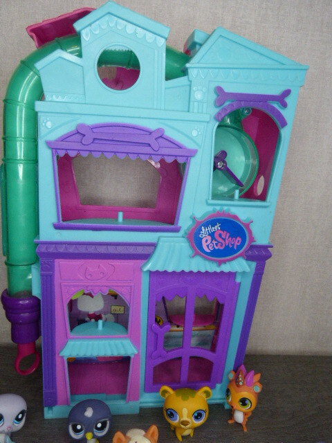 Lot De Personnages PetShop Avec Maison - Occasion