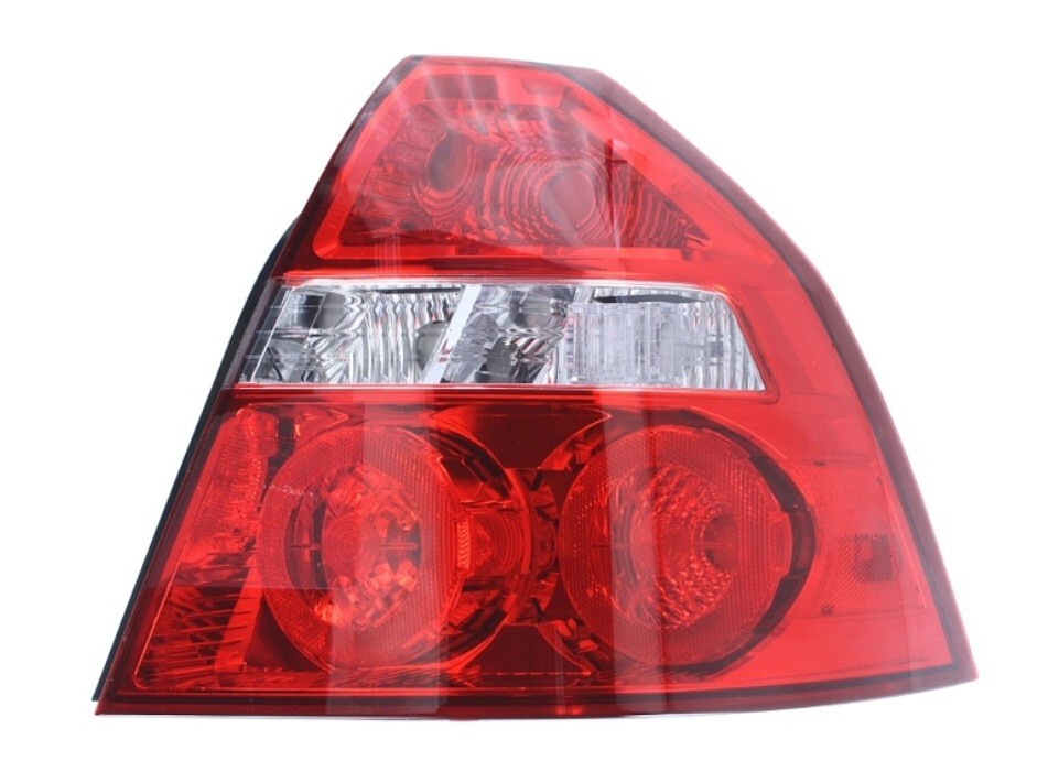 Feu arriere droit pour Chevrolet Aveo et Kalos de 2003 a 2005
