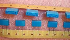 QTY (44) 3900pf 700Vac 1600Vdc 5% POLYPROPYLENE CAPACITORS B32652J1392J250 ROHS