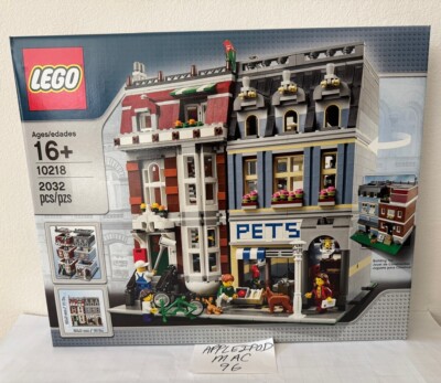 BRAND NEW SEALED LEGO 10218 CITY CREATOR EXPERT PET SHOP  TOWNHOUSE MODULAR