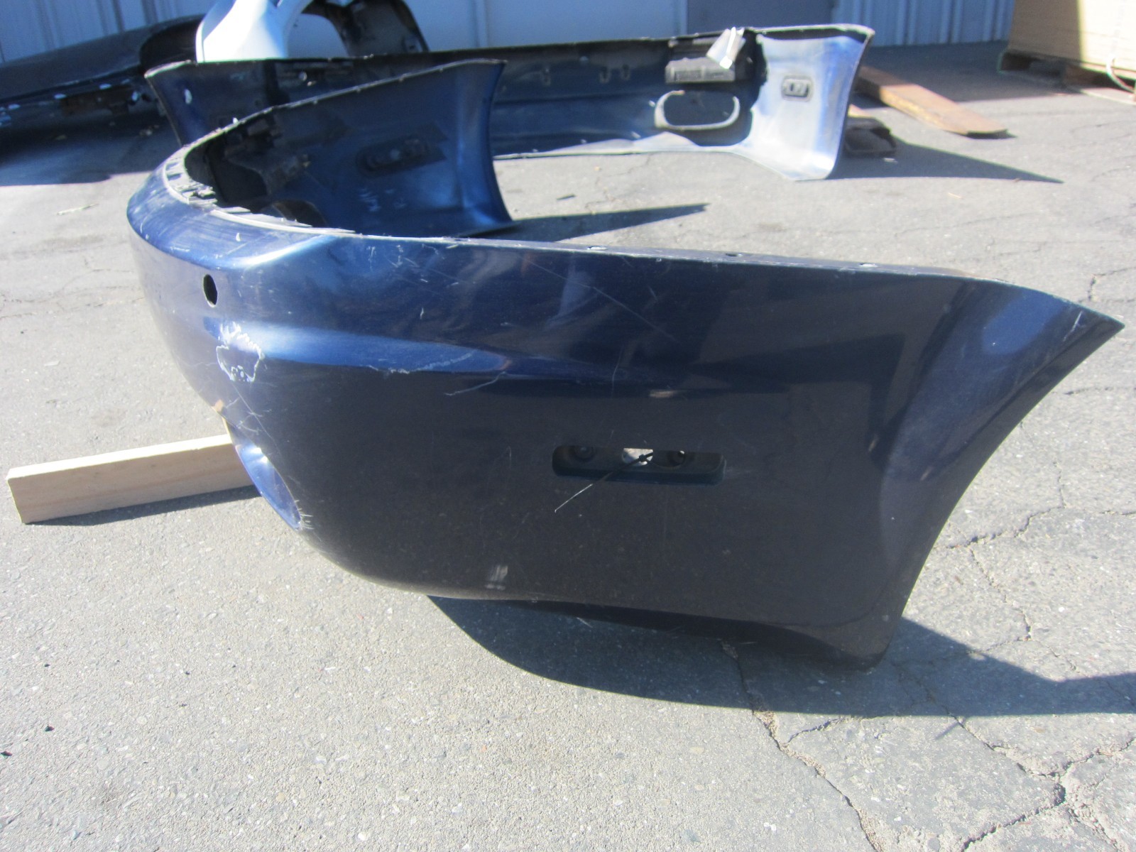 Maserati Quattroporte OEM Rear Bumper Cracks / Gouges # 980139430