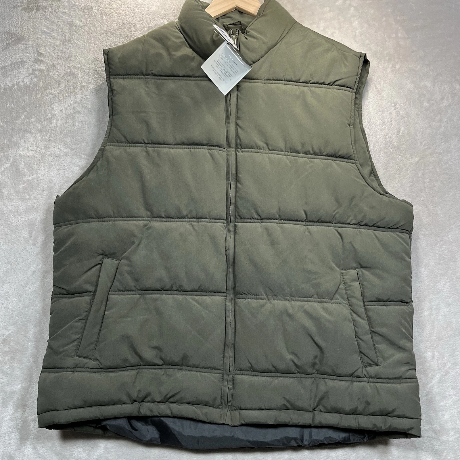 TRICOTS ST RAPHAEL Mens XL Full Zip Puffer Vest Pockets Olive Green NEW