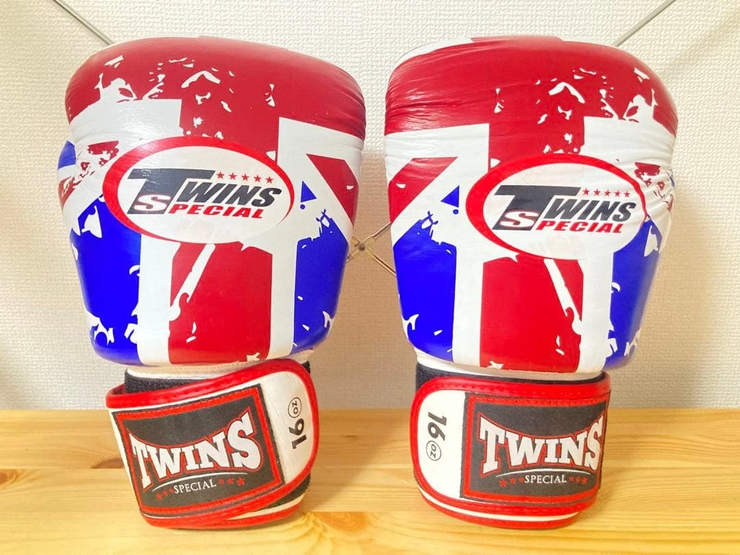 Twins 16oz Boxing Gloves for sale | eBay
