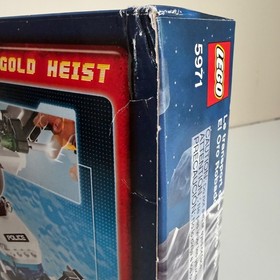 Lego Space Police Gold Heist 5971 Brand New Sealed Set 2009 Alien 205 Pieces Toy