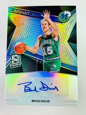 2018-19 Panini Spectra Brad Davis Signatures Auto #/75 Mavericks