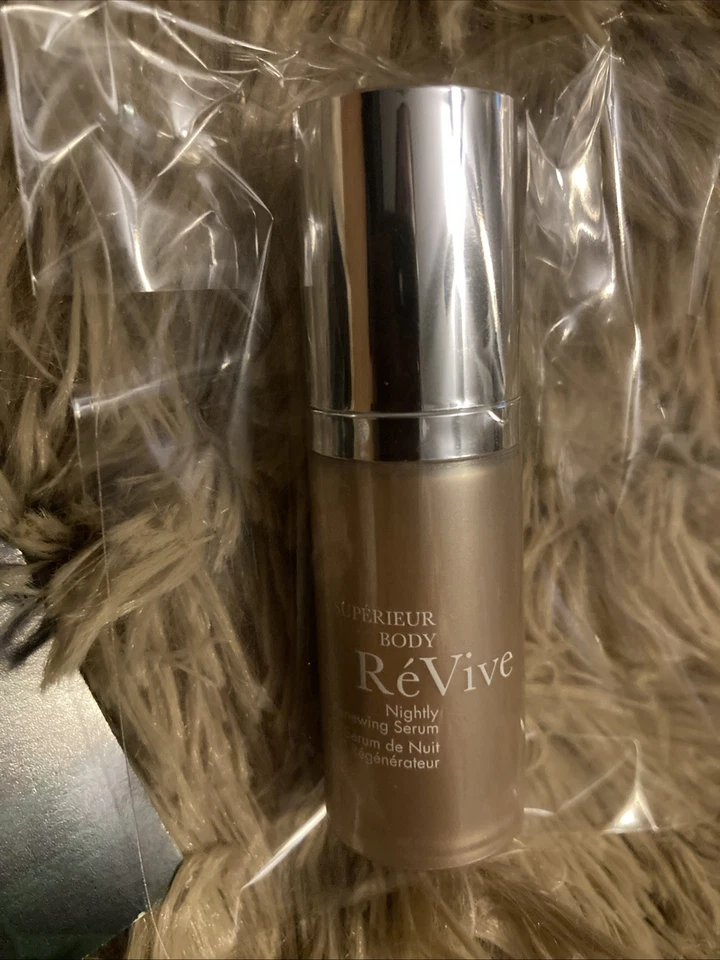 Lote de 4 ReVive DeluxeTravel Essentials conjunto de amostras com bolsa novo - Imagem 4 de 4