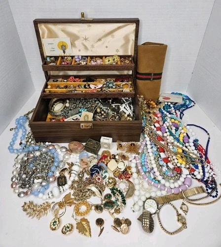 VINTAGE Costume Jewelry Lot Screwback Earrings,  Brooches,  Watches, Art Deco