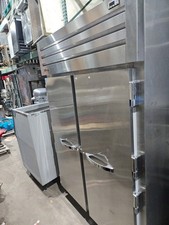 True double door cooler