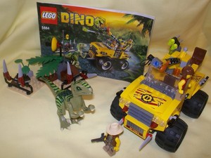 lego raptor chase