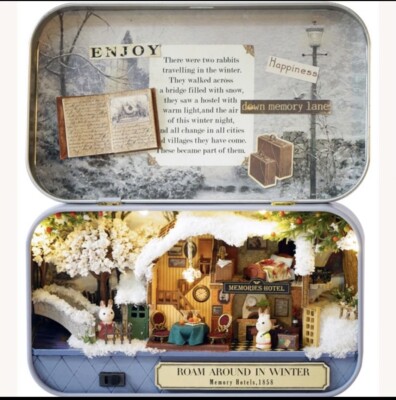 Box Theatre Miniature Theatre  Roam Around In Winter  NEW